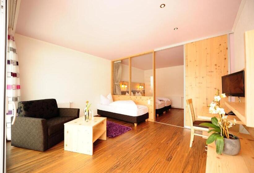 Трехместный Номер Deluxe, Gasthof Zum Schwanen