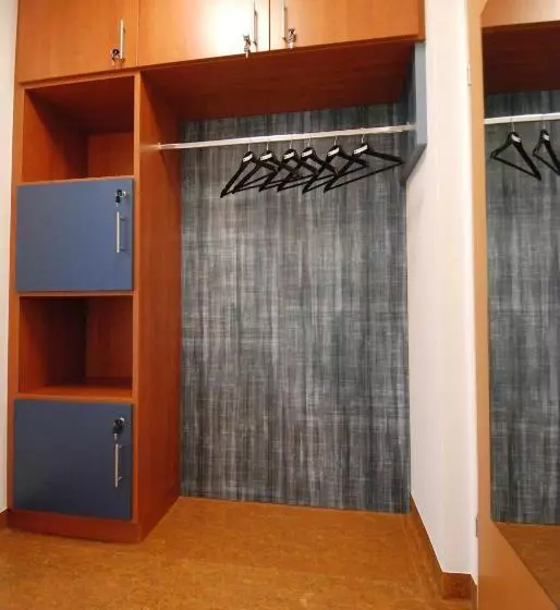 デラックスルーム, Kolping Campus Krems