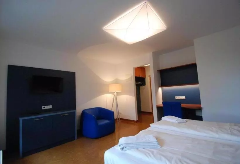 デラックスルーム, Kolping Campus Krems