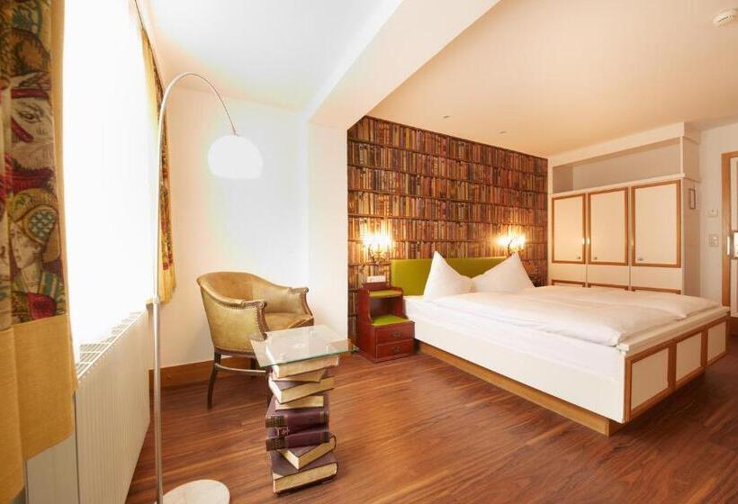 标准间, Saalbacher Hof