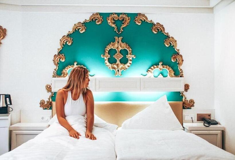 标准间, Saalbacher Hof