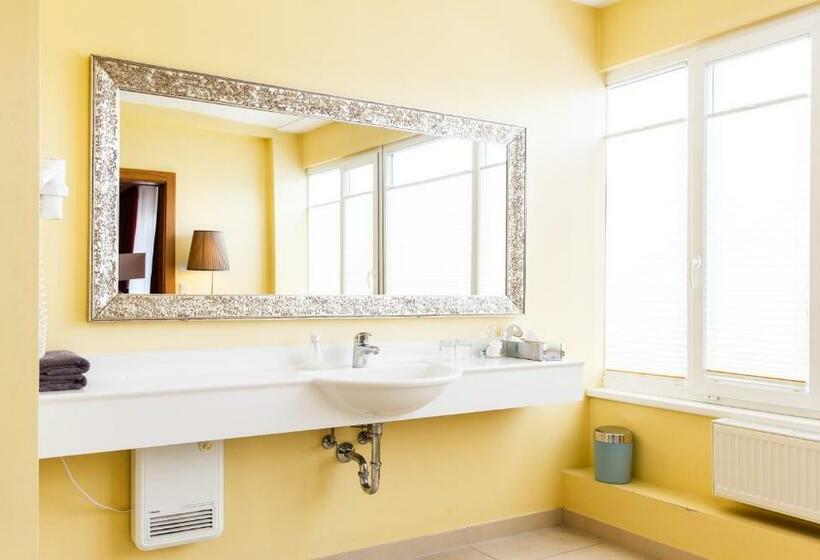 سوییت, Salzburg