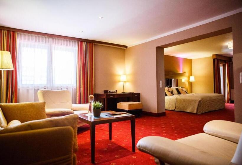 سوییت, Salzburg