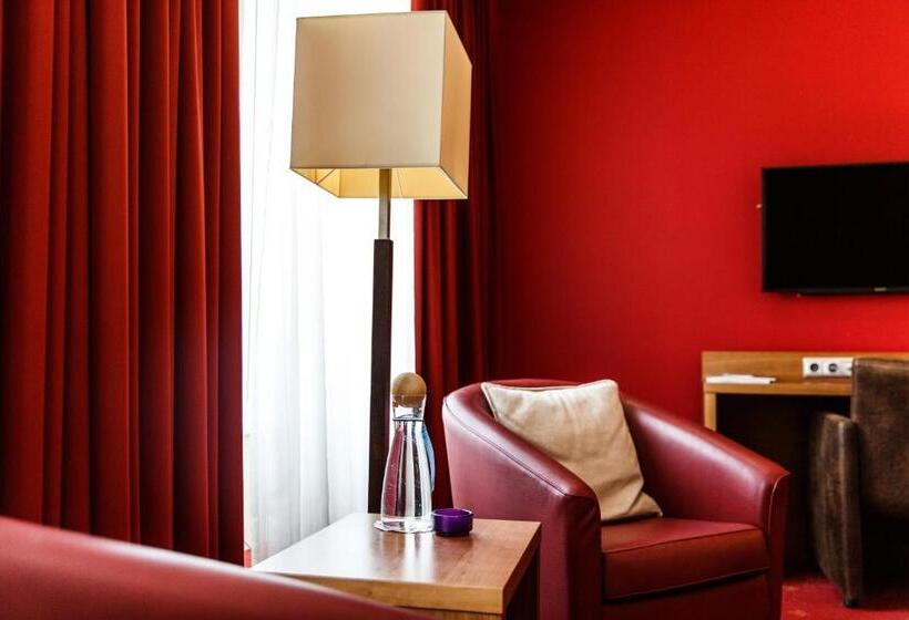 اتاق کلاس بیزنس, Salzburg