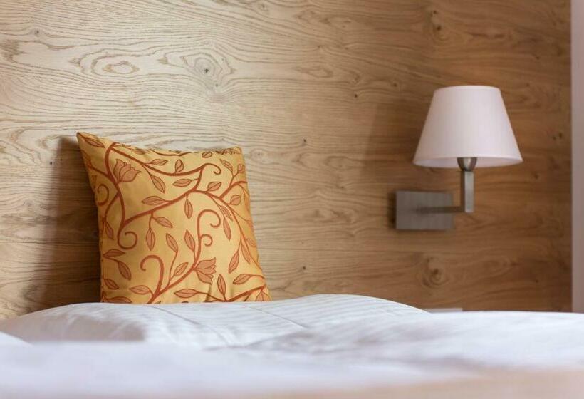 スタンダードシングルルーム, Schönberger