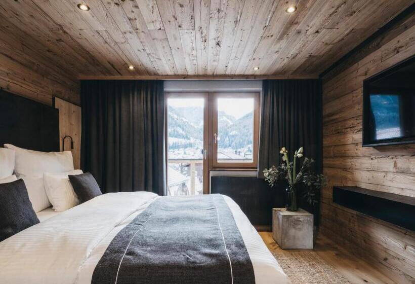 חדר סטנדרט, Vaya Pfunds