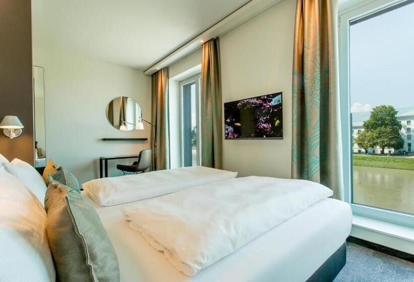 Camera Standard, Motel One Salzburg Mirabell