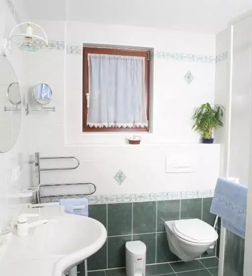 スタンダードルーム, Gästehaus Ortner