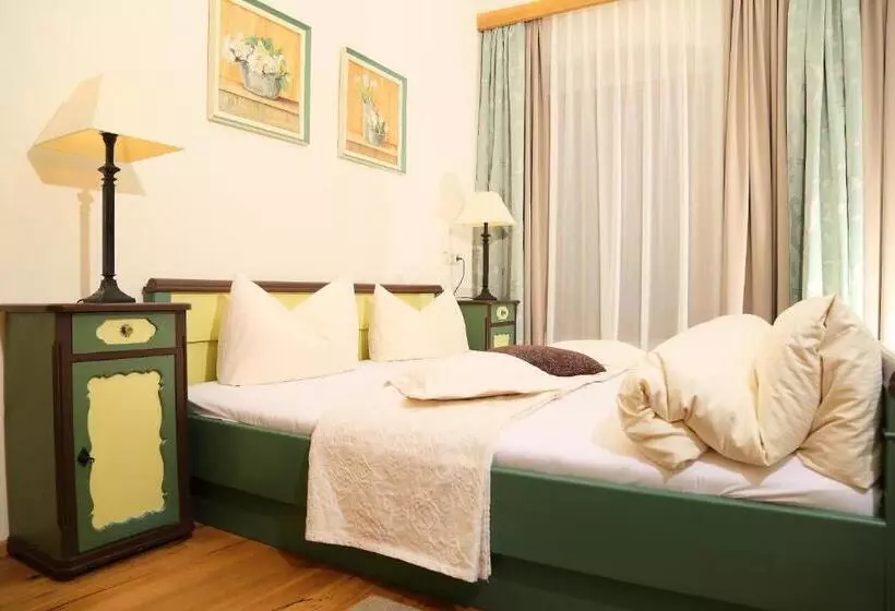 Perhehuone, Posthotel Kassl 4 Sterne Superior