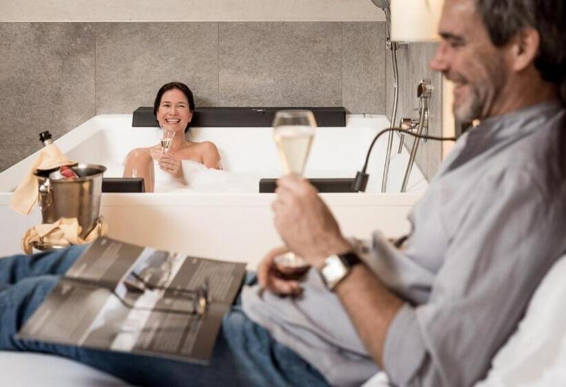 Люкс Вид на Горы, Posthotel Kassl 4 Sterne Superior