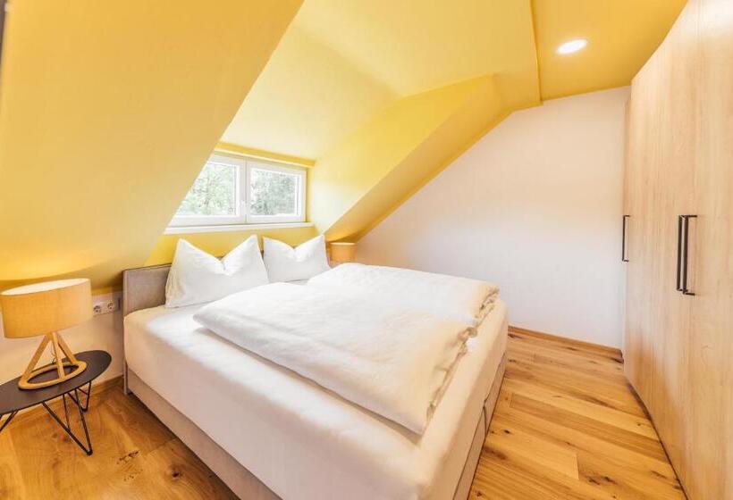 اتاق خانوادگی, Boutiquehotel Caravella Velden By S4y