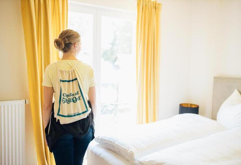 家庭间, Boutiquehotel Caravella Velden By S4y