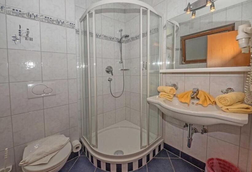 Апартаменты 2 Спальни с Балконом, Haus Schluder   Familie Stanitzer