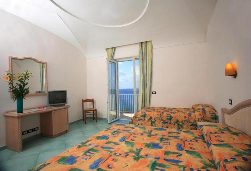 Triple Room Sea View, Albatros
