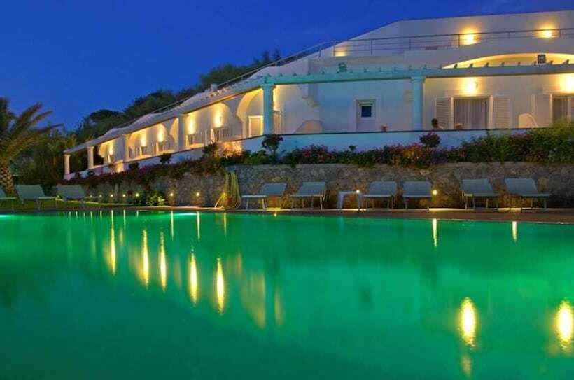 חדר סופריור לשלושה עם נוף לים, Albatros