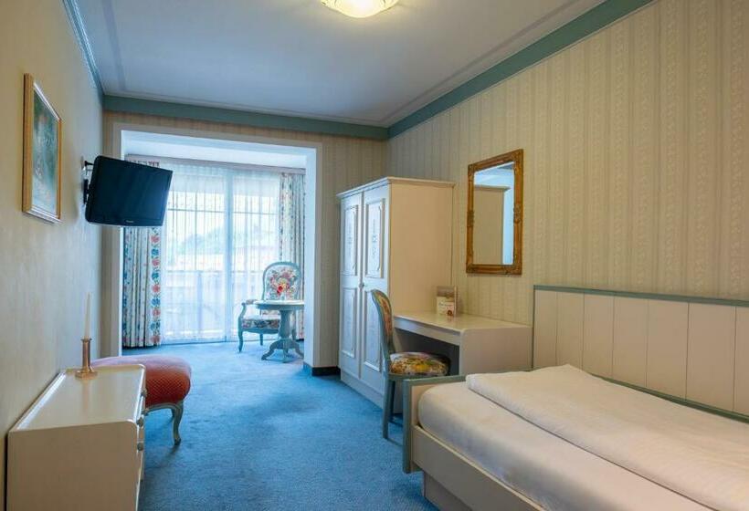 Номер Стандарт Индивидуальный с Балконом, Alexanderhof