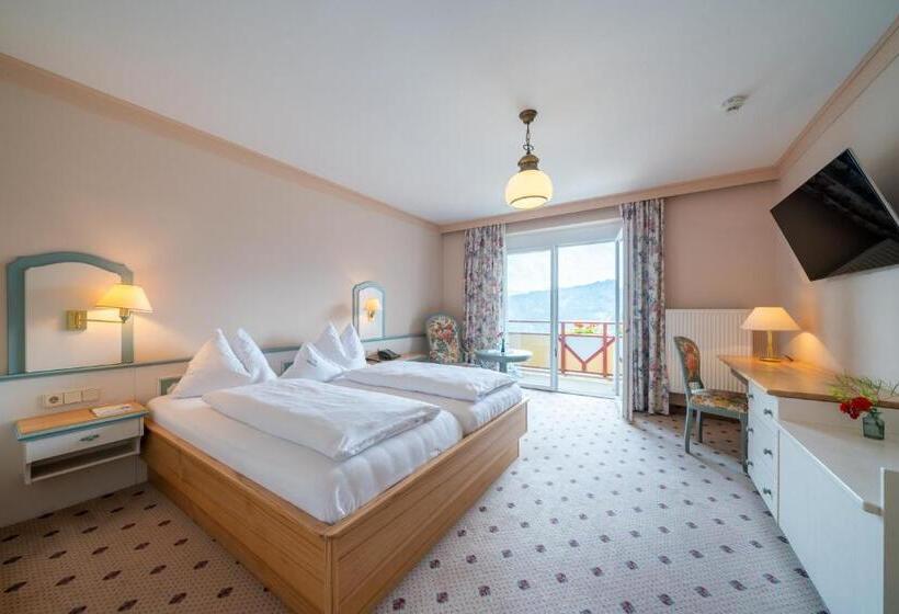 Номер Стандарт Вид на Озеро, Alexanderhof