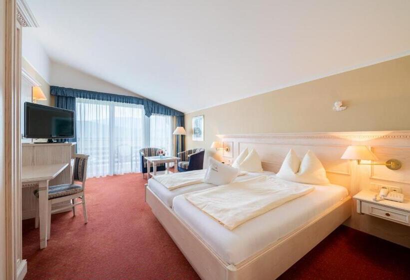 Номер Стандарт Вид на Озеро, Alexanderhof