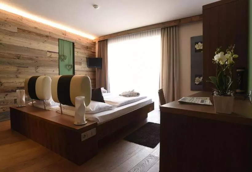 Superior-huoneisto 1 Makuuhuone, Alia Appartements & Wellness