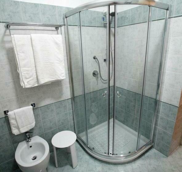 غرفة قياسية ثلاثية, B&b San Matteo