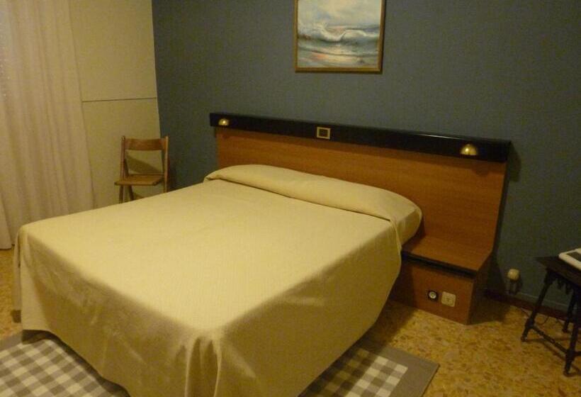 スタンダードトリプルルーム, Da Cesare