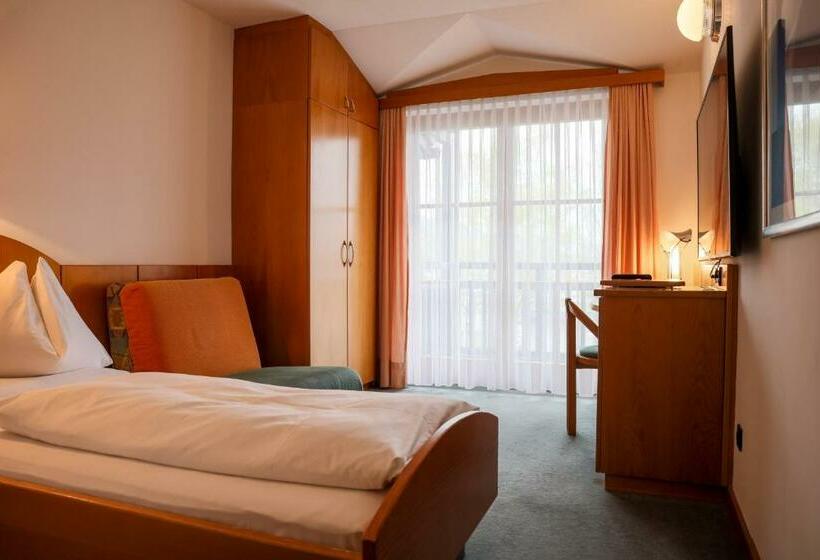 Standard Enkelrum, Edlingerwirt