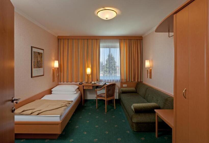 חדר סטנדרט יחיד, Hallerhof