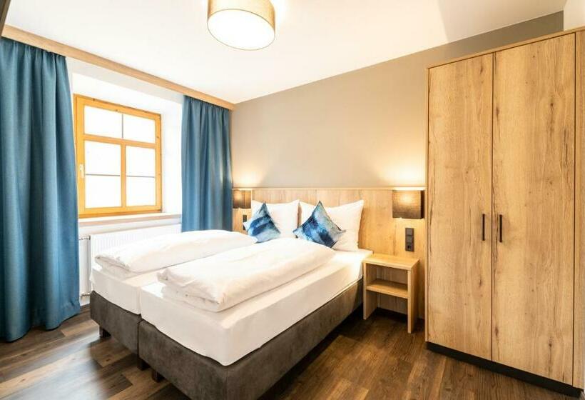 Quarto Triplo Comfort, Heitzmann