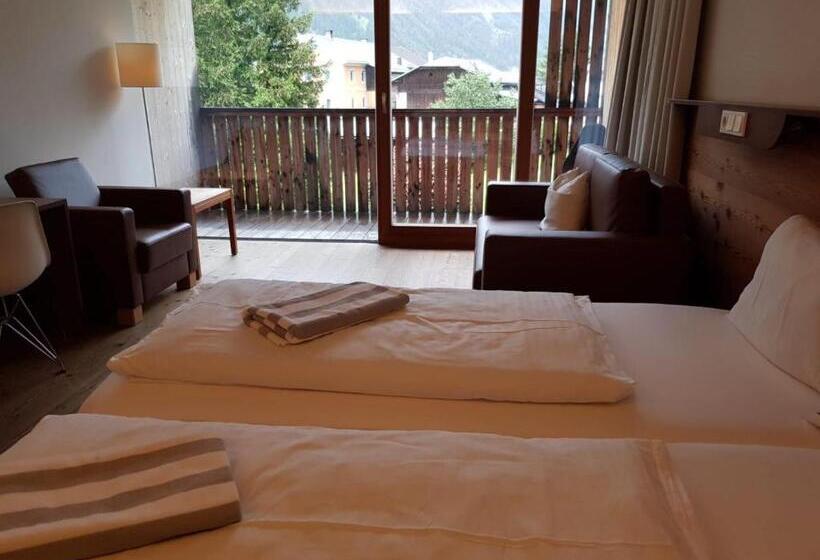 اتاق استاندارد, Hinteregger