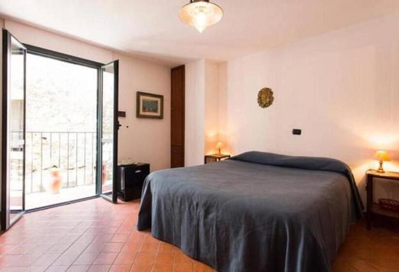 اتاق استاندارد یک نفره, Le Piccole Grotte