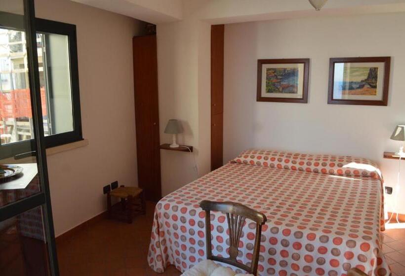 اتاق استاندارد, Le Piccole Grotte