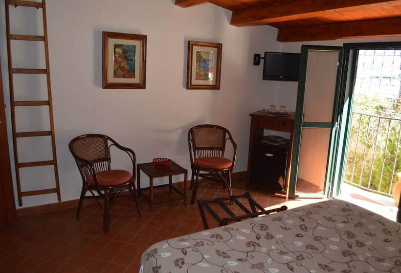 اتاق استاندارد یک نفره, Le Piccole Grotte