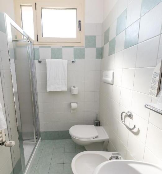 חדר סטנדרט נוף לים, Nember