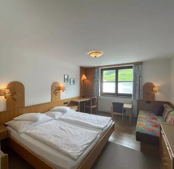 Standard Room, Restaurant Pension Dorfwirt