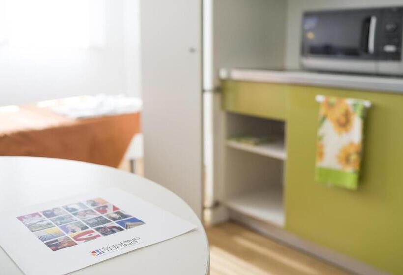 إستوديو قياسى, Sharing