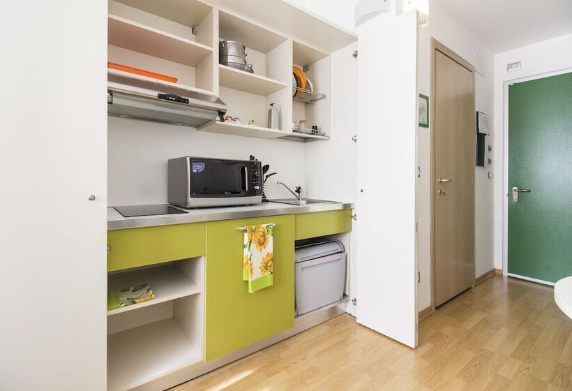 إستوديو قياسى, Sharing