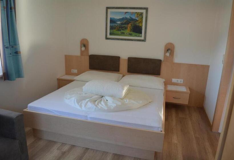 Номер Стандарт с Балконом, Unterkrämerhof