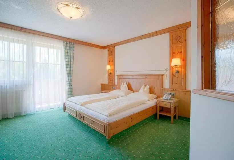 バルコニー付きスタンダードルーム, Landhaus Grünau