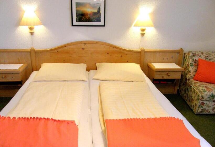 Номер Стандарт с Балконом, Garni Gästehaus Karin