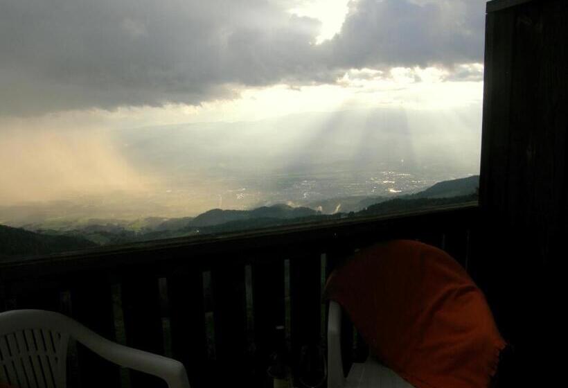 Трехместный Номер Стандарт с Балконом, Garni Gästehaus Karin