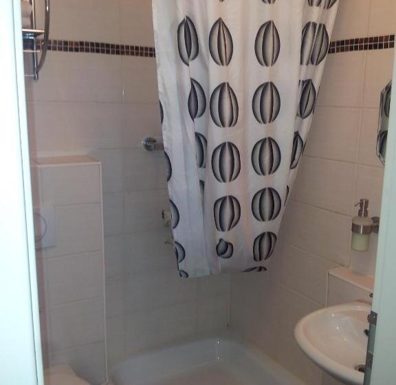 标准间, Pension Im Bett