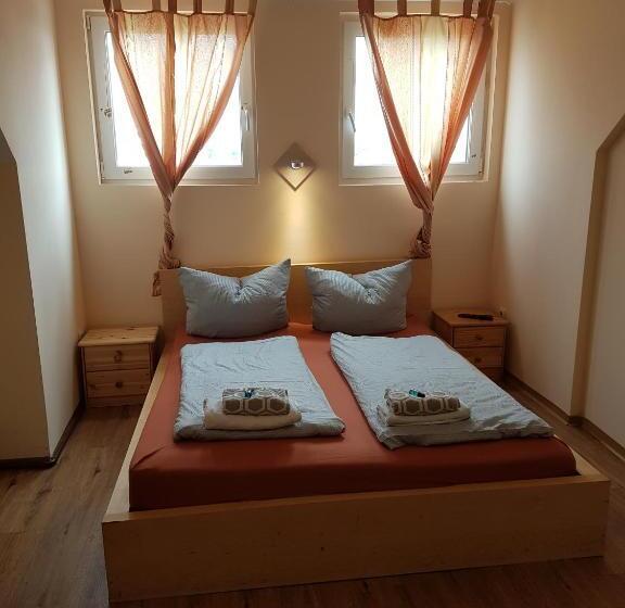 标准间, Pension Im Bett