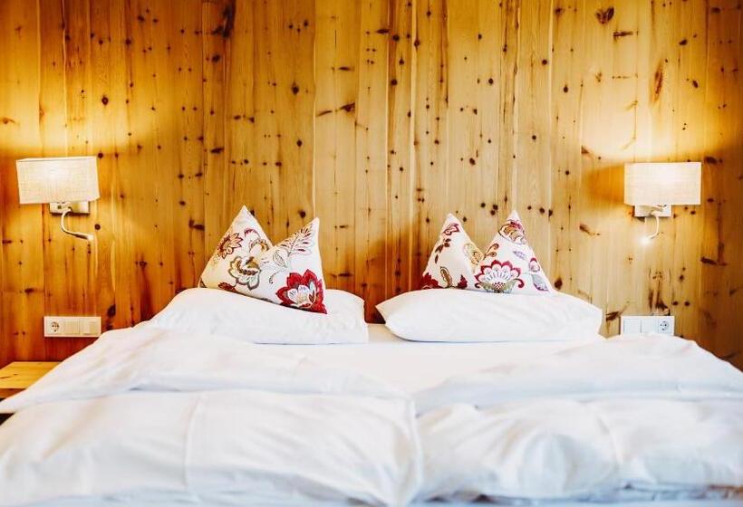 جناح ديلوكس, Gourmet   Boutique Hotel Tanzer