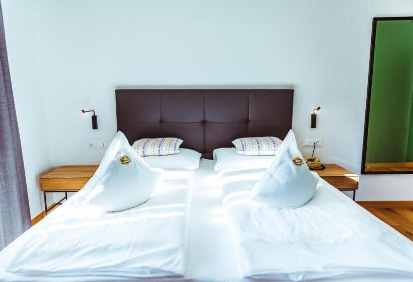 デラックススイート, Gourmet   Boutique Hotel Tanzer