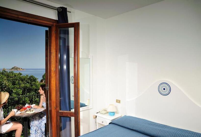 חדר סטנדרט נוף לים עם מרפסת, Agugliastra