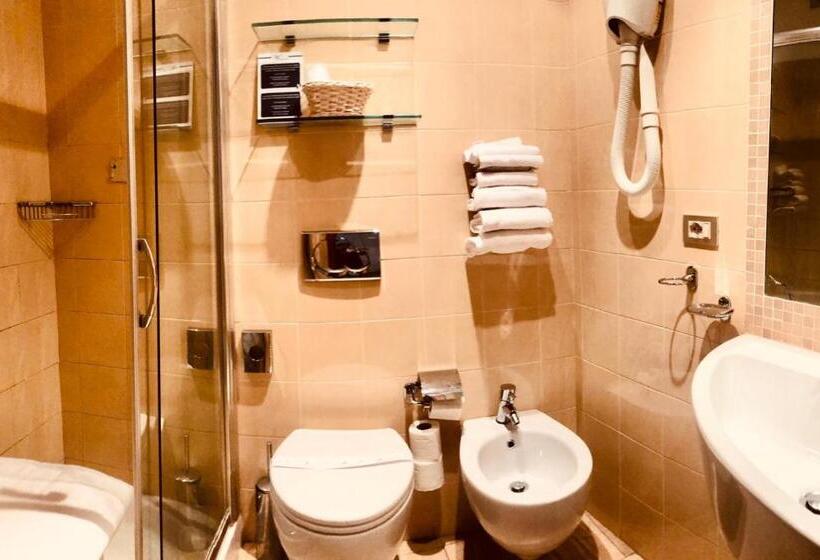 带海景的标准房, Bellavista