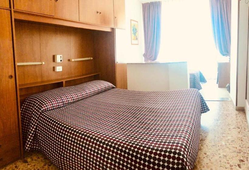 带海景标准四人间, Bellavista