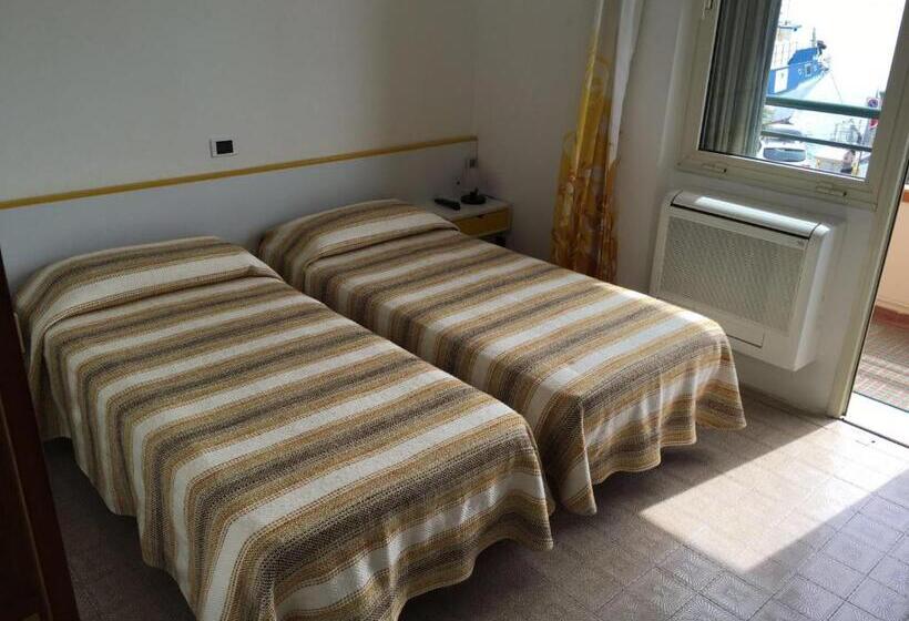 Апартаменты с 1 спальней, смежные, Belmare