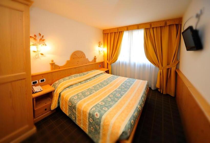 חדר סטנדרט, Dalla Serra