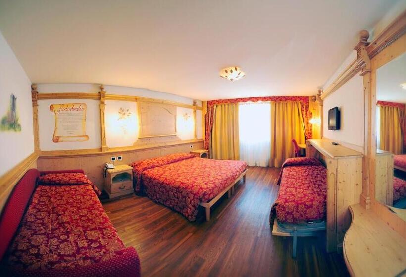 חדר סטנדרט לארבעה, Dalla Serra